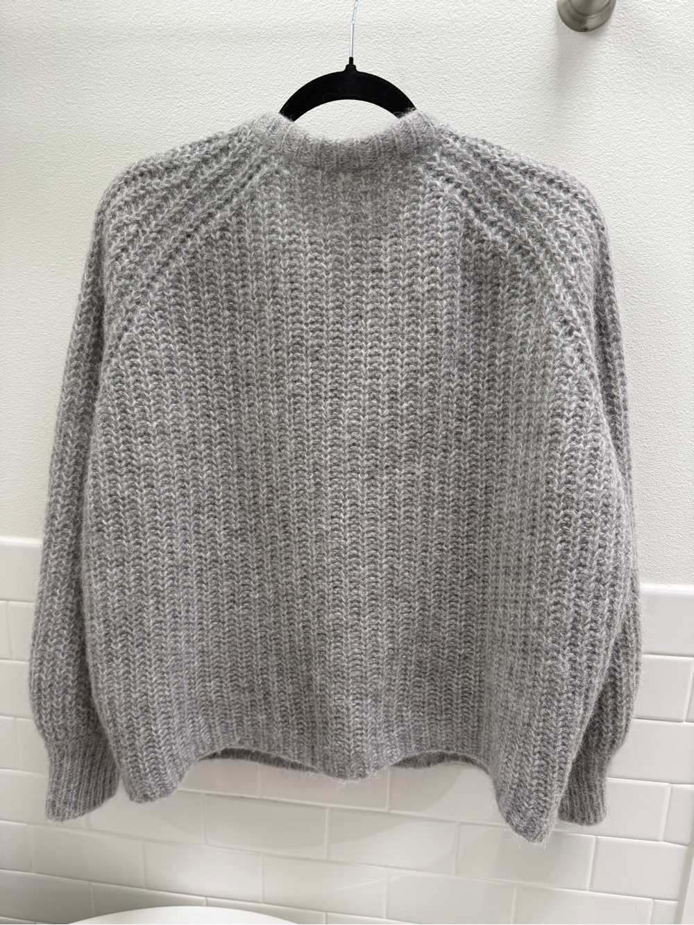 ✨ SÉZANE Emile Cardigan in Mottled Grey - EUC Size M ✨ - Picture 3 of 8
